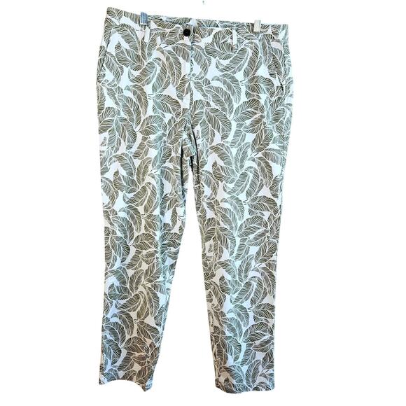 Talbots Relaxed Chino Pants Womens Size 10 White Green Leaf Feather Print Spring - Picture 2 of 13